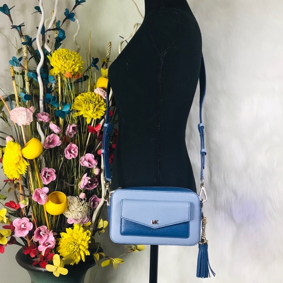 Michael Kors Crossbodies Small Pocket Camera Bag - Picture 7 of 8